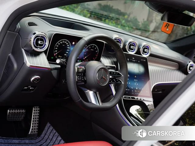 Mercedes-Benz GLC 2024 Белый из Китая