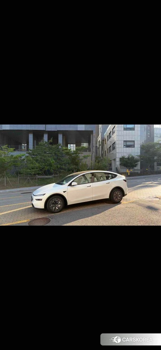 Tesla Model Y 2026 Белый из Кореи