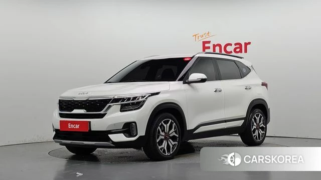 Kia Seltos 2022 Белый из Кореи