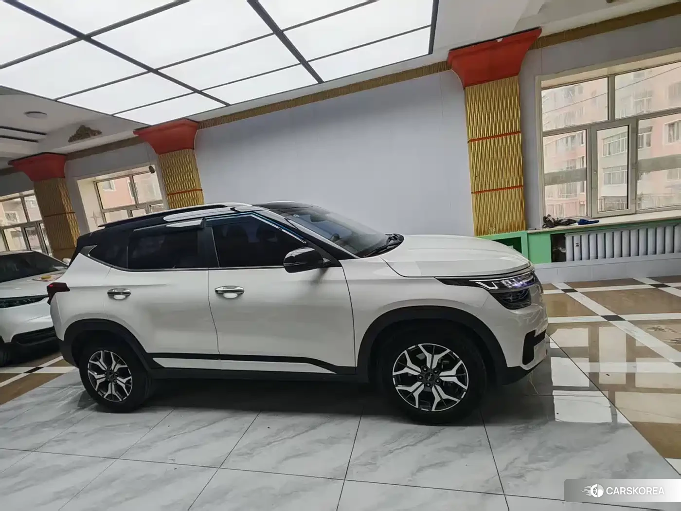 Kia KX3 2021 Белый из Китая