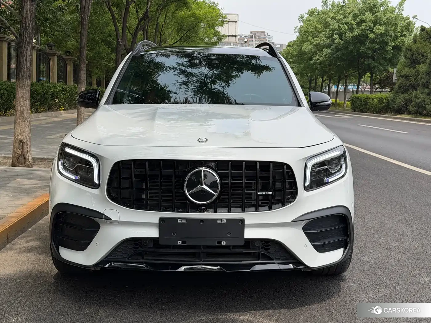 Mercedes-Benz AMG GLB 2023 Белый из Китая