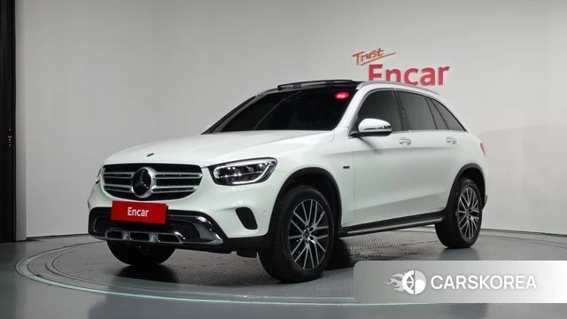 Mercedes-Benz GLC-Class X253 2020 Белый из Кореи
