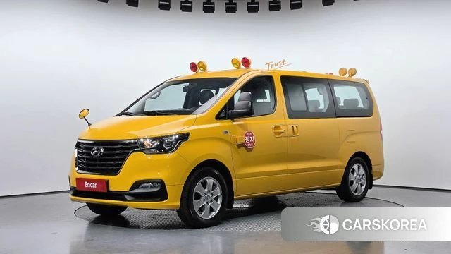Hyundai The New Grand Starex 2020 Желтый из Кореи