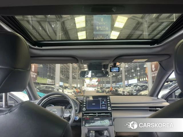 Toyota Avalon 2021 Темно-серый из Китая