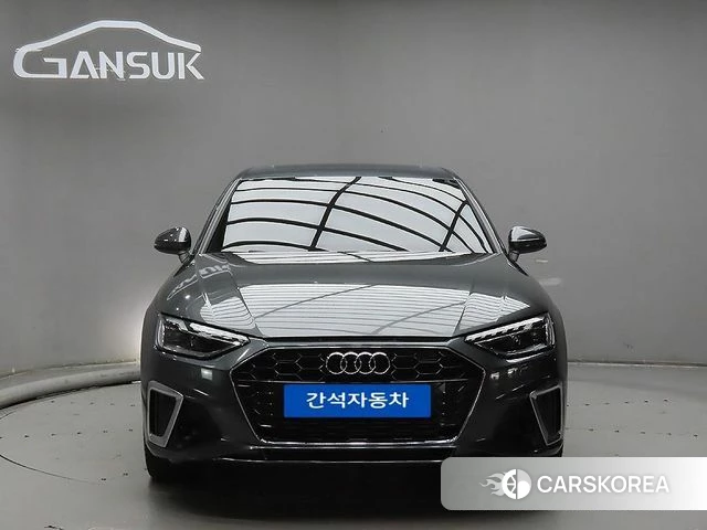 Audi A4 (B9) 2021 Серый из Кореи