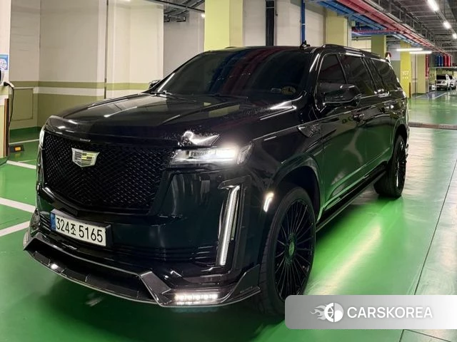 Cadillac Escalade 5th Generation 2021 Черный из Кореи