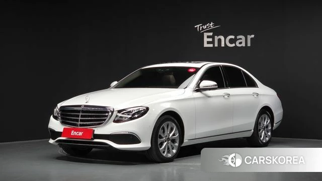 Mercedes-Benz E-Class W213 2018 Белый из Кореи, фото 2