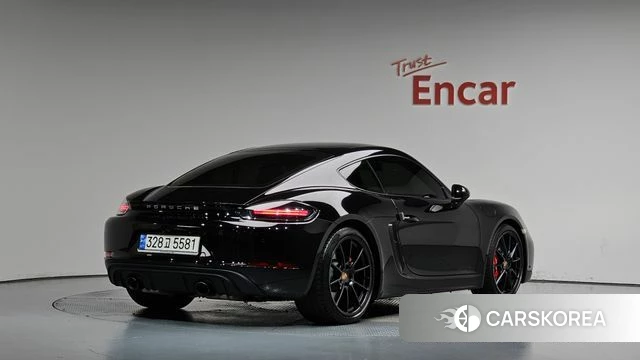 Porsche 718 Cayman 2023 Черный из Кореи