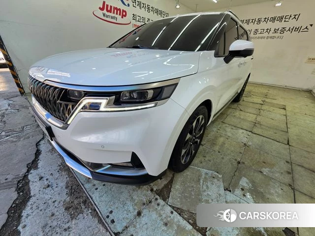 Kia Carnival 4th generation 2023 Белый из Кореи