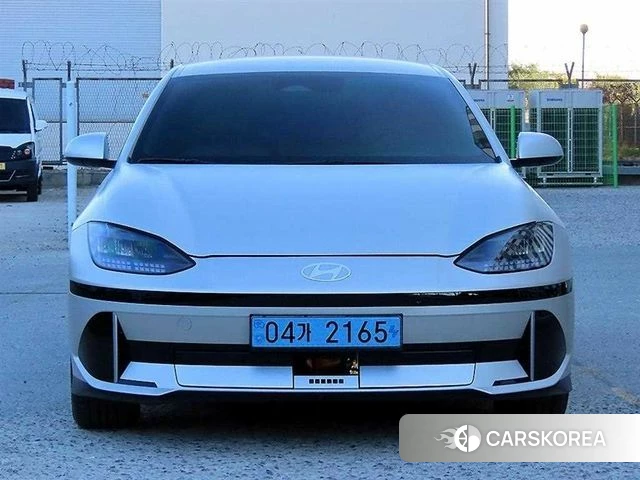 Hyundai Ionic 6 2022 Серебряный из Кореи