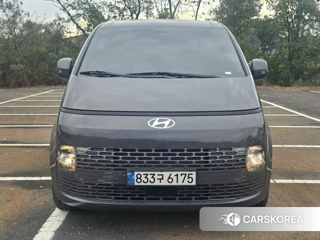 Hyundai Staria 2025 Серебристо-серый из Кореи