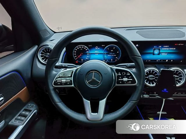 Mercedes-Benz GLB 2023 Черный из Китая