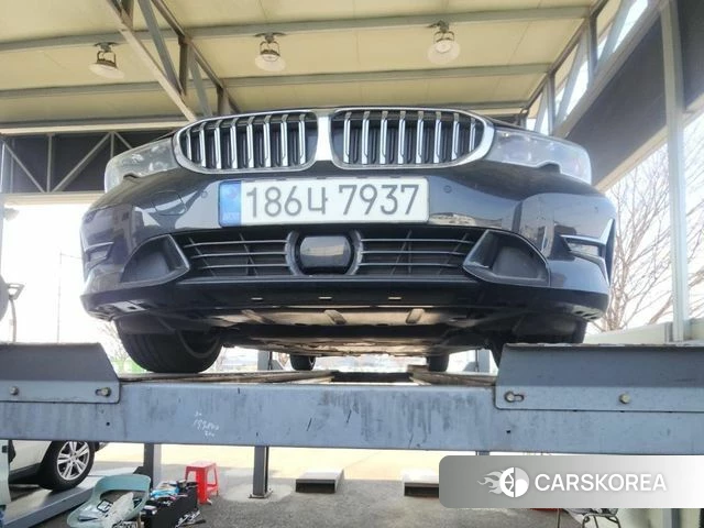 BMW 3 Series (G20) 2022 Черный из Кореи