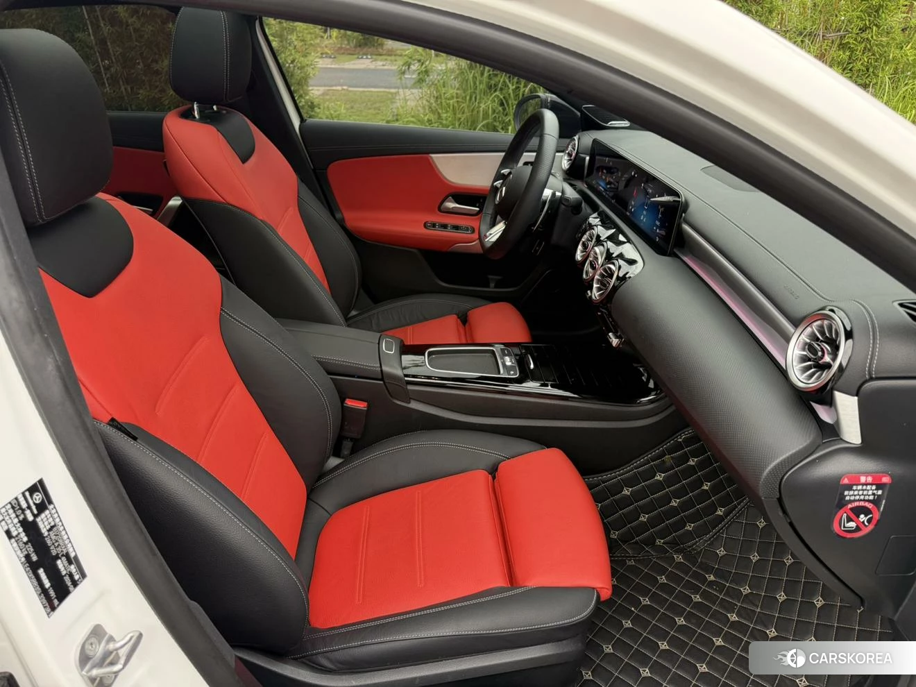 Mercedes-Benz AMG A-Class 2024 Белый из Китая