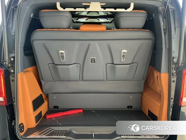 Mercedes-Benz V-Class 2024 Черный из Китая