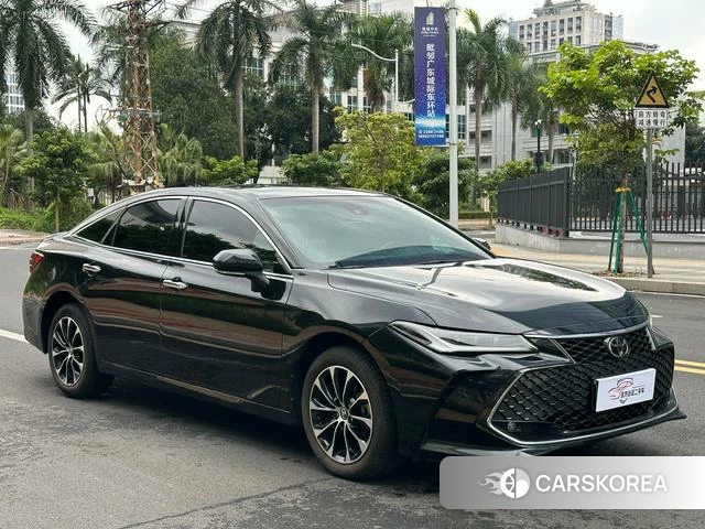 Toyota Avalon 2023 Черный из Китая