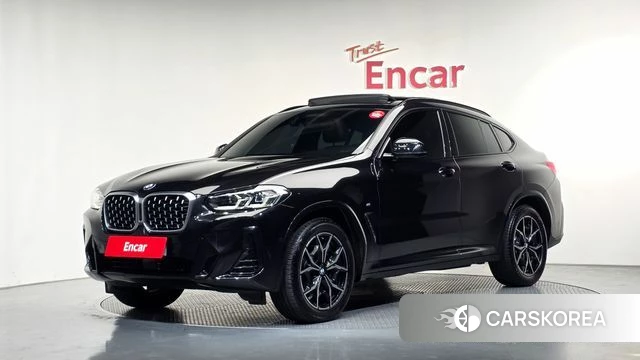 BMW X4 (G02) 2023 Черный из Кореи