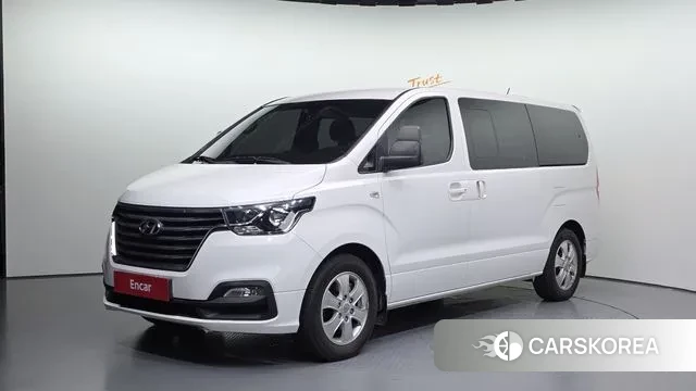 Hyundai The New Grand Starex 2018 Белый из Кореи