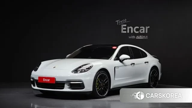 Porsche Panamera (971) 2018 Белый из Кореи