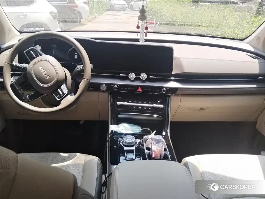 Kia Carnival 2024 Белый из Китая
