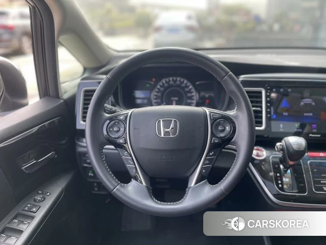 Honda Elysion 2021 Темно-серый из Китая