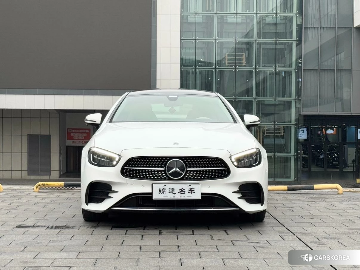 Mercedes-Benz E-Class 2020 Белый из Китая