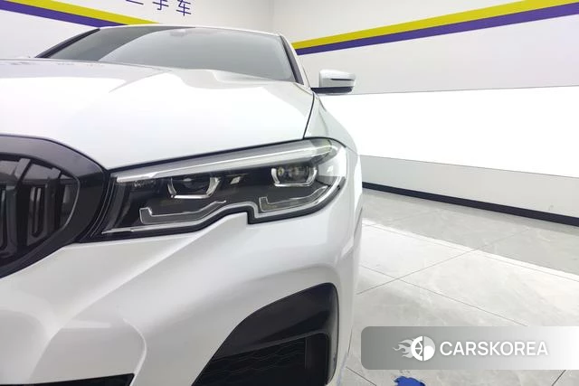 BMW 3 series 2021 Белый из Китая