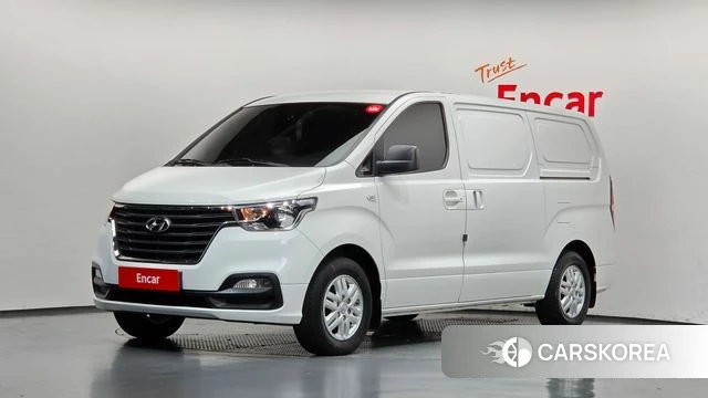 Hyundai The New Grand Starex 2018 Белый из Кореи