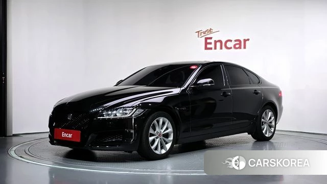 Jaguar XF (X260) 2018 Черный из Кореи