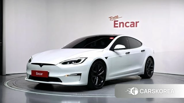 Tesla Model S 2023 Белый из Кореи