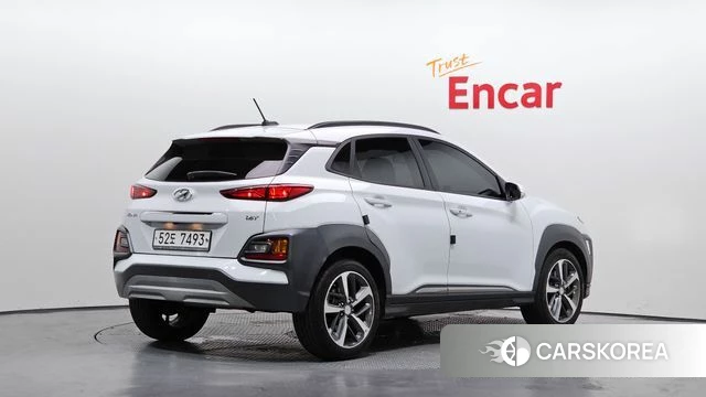 Hyundai Kona 2018 Белый из Кореи