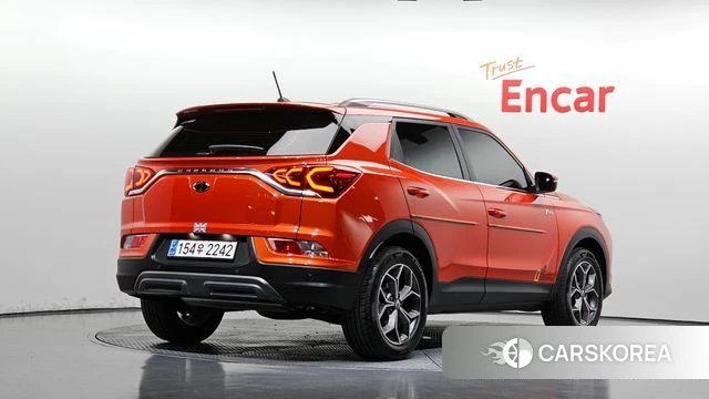 Ssangyong Beautiful Korando 2020 Красный из Кореи