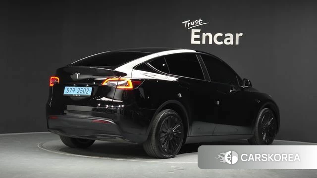 Tesla Model Y 2022 Черный из Кореи