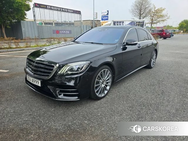 Mercedes-Benz S-Class W222 2018 Черный из Кореи