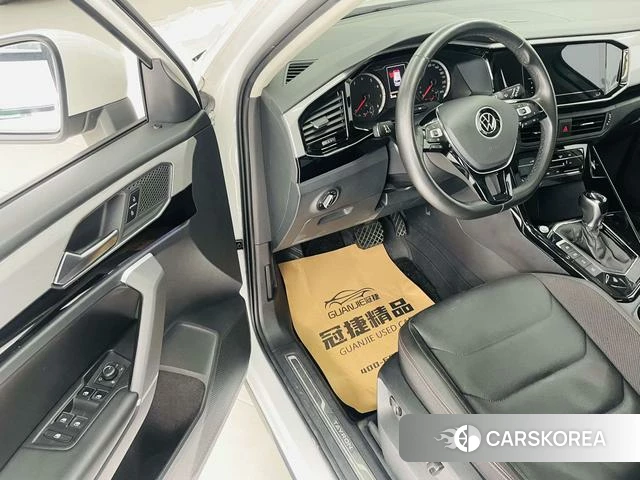 Volkswagen Tayron 2020 Белый из Китая