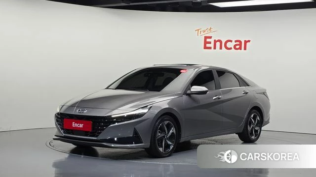 Hyundai Avante (CN7) 2022 Серебристо-серый из Кореи