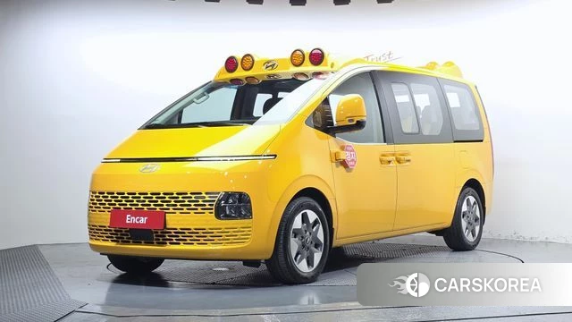 Hyundai Staria 2025 Желтый из Кореи