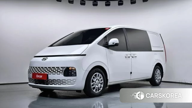 Hyundai Staria 2021 Белый из Кореи