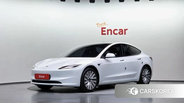 Tesla Model 3 2026 Белый из Кореи