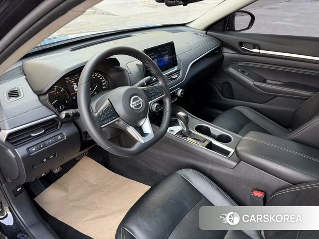 Nissan Altima 2020 Черный из Китая