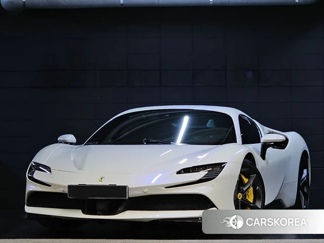 Ferrari SF90 Spider 2022 Жемчужный цвет из Кореи