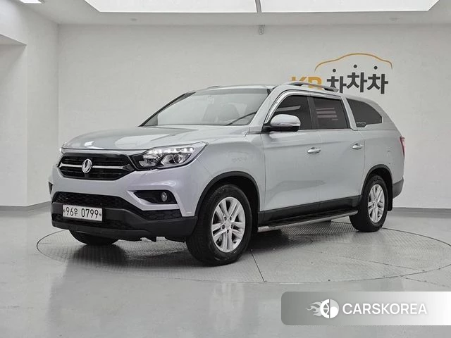 Ssangyong Rexton Sports 2018 Серебряный из Кореи