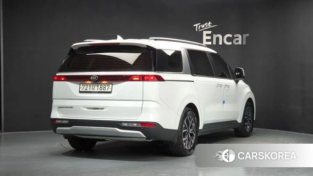 Kia Carnival 4th generation 2021 Белый из Кореи, фото 4