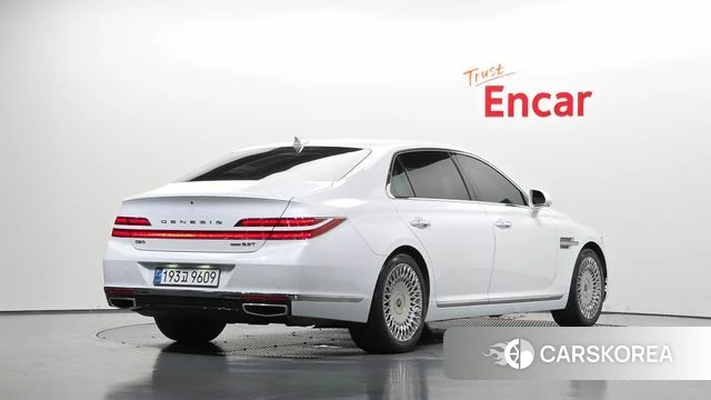 Genesis G90 2020 Белый из Кореи