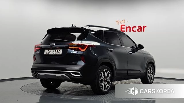 Kia Seltos 2019 Серый из Кореи
