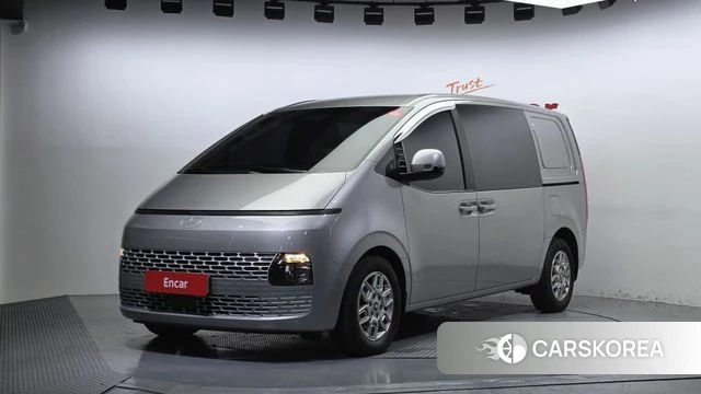 Hyundai Staria 2024 Серебряный из Кореи