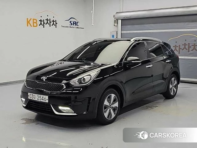Kia Niro 2018 Черный из Кореи