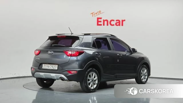 Kia Stonic 2018 Серый из Кореи