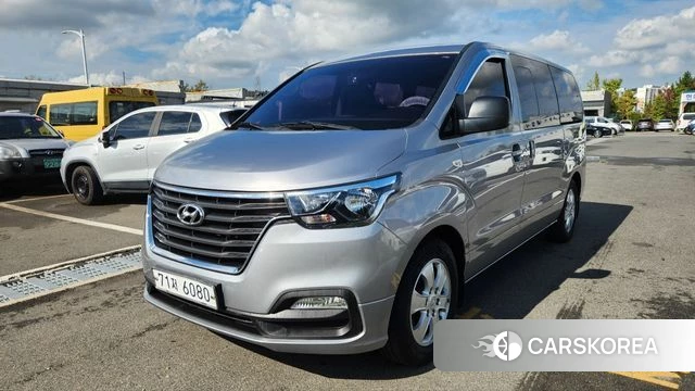 Hyundai The New Grand Starex 2018 Серый из Кореи