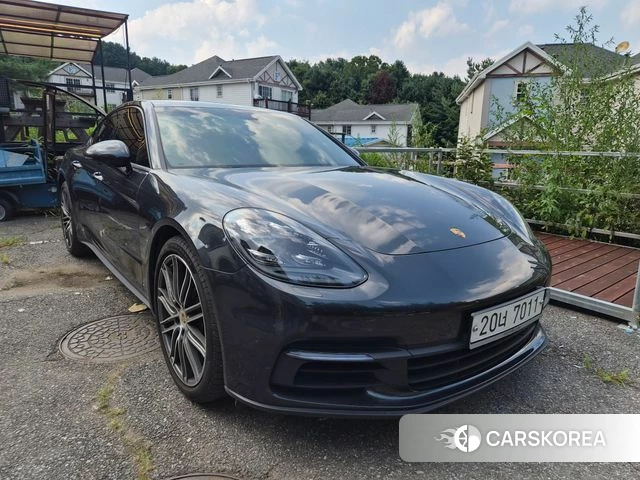 Porsche Panamera (971) 2018 Серый из Кореи